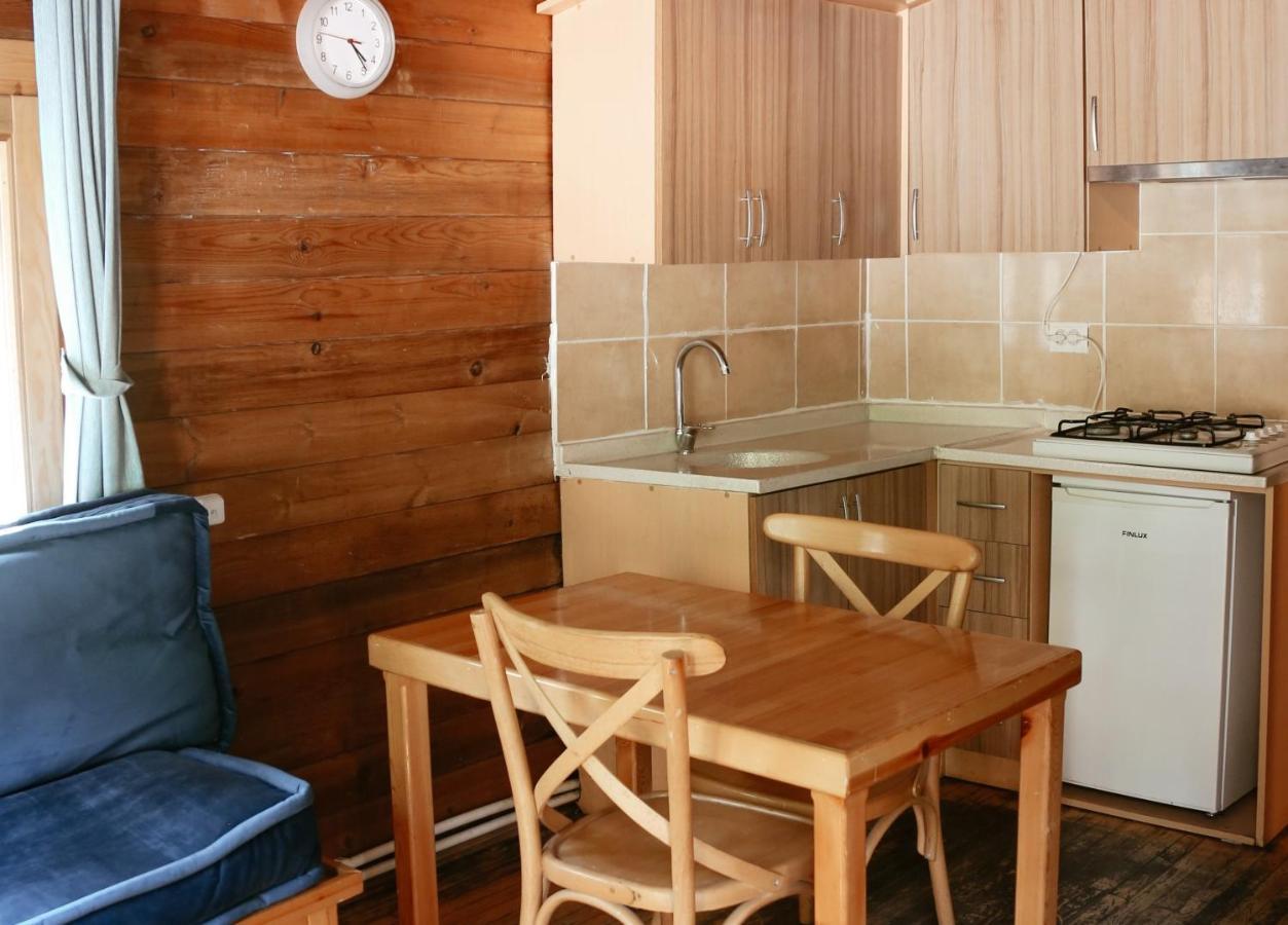 Habitat Mesire Guest House Mengen Bagian luar foto